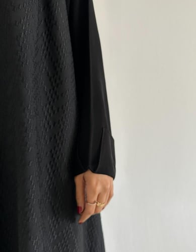 روكامة مع اكمام كريب كلوش