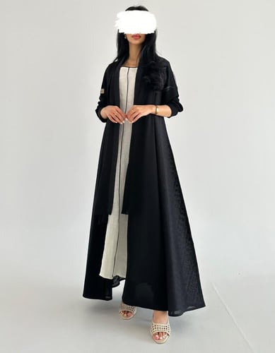 عباية كريب كلوش مع جوانب ركامه