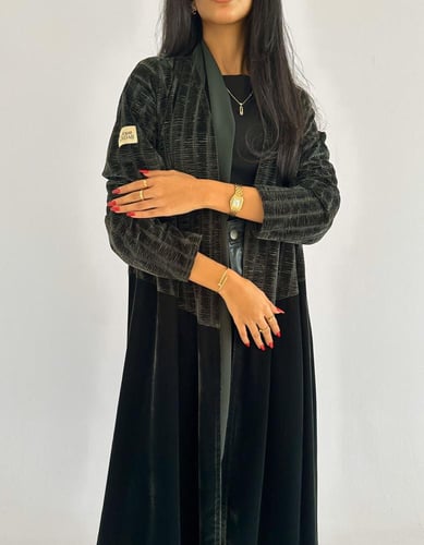 مخمل زيتي ساده مع مخمل شيفون مخطط نص كلوش