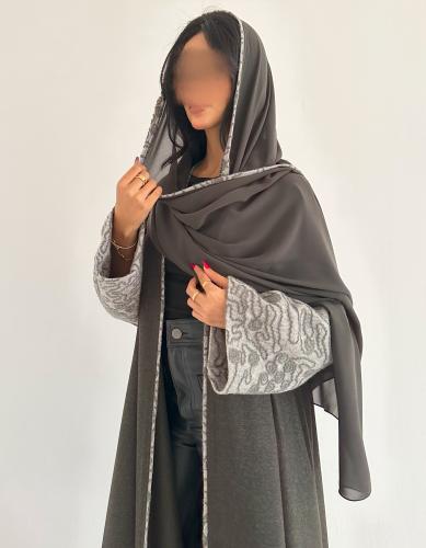 جوخ خفيف مع صوف كلوش