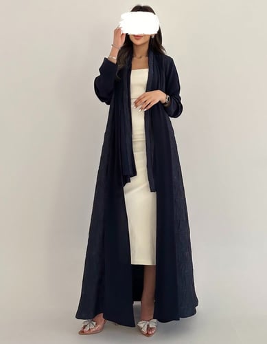 كريب كحلي خفيف مع تفته جاكار بلمعه خفيفة كلوش