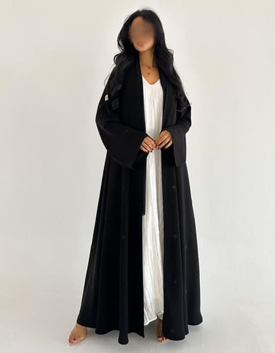 كريب تطريز زري ياباني كلوش اكمام واسعه