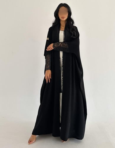 كريب ملكي مع تل فرنسي ربع بشت