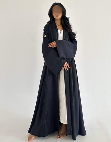 حرير مخطط مع كريب ناعم كلوش بكسرات