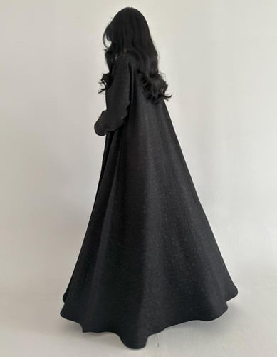 كريب اسود كلوش مع جاكار تفته كوري