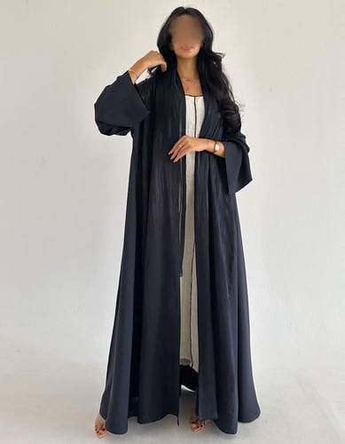 حرير مخطط مع كريب ناعم كلوش بكسرات