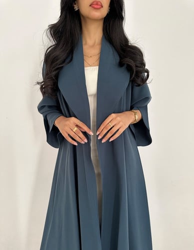 عباية كريب تركواز كلوش مع ياقه