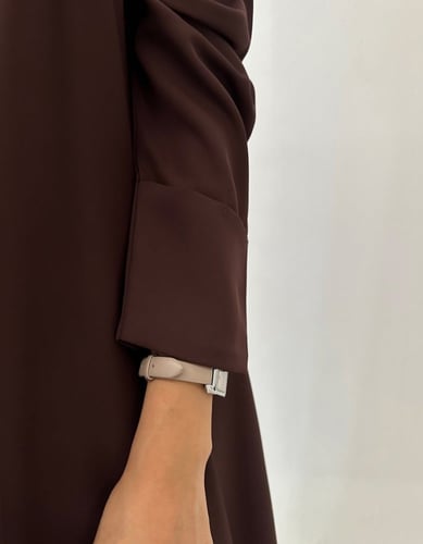 عباية كريب خفيف كلوش كسره من الخلف