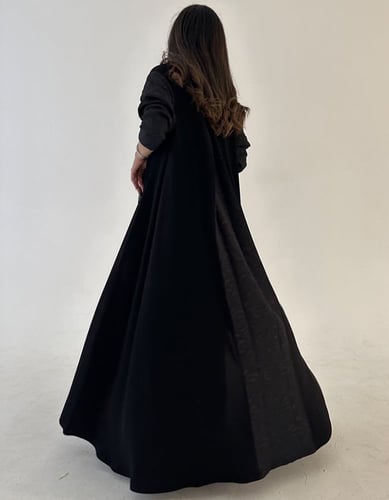 عباية كلوش ملكي و الاكمام جاكار مورد