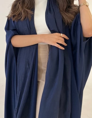 عباية قطرية بدون اكمام