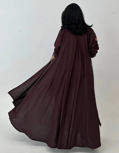 عباية كريب خفيف كلوش كسره من الخلف