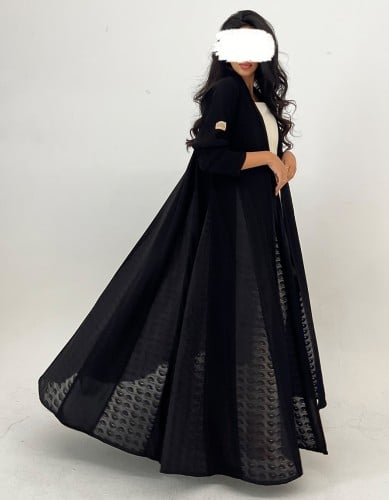 كريب أسود مع كسرات لنن مخرم