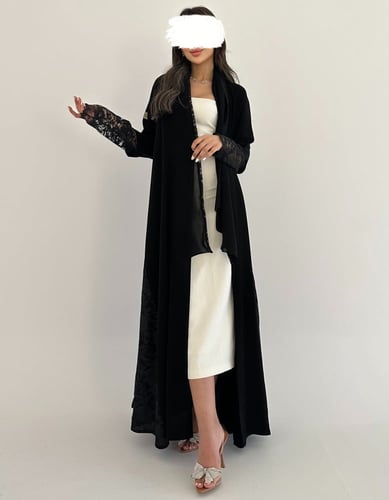 كريب مع دانتيل فرنسي فاخر جوانب وأكمام