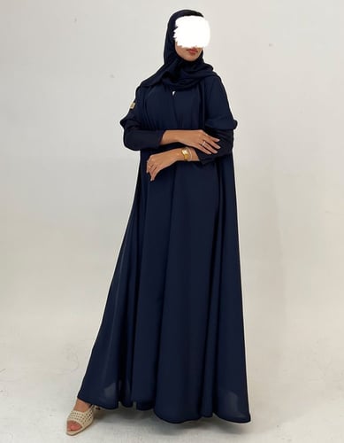 كريب ناعم كحلي مع اطراف جاكار كلوش