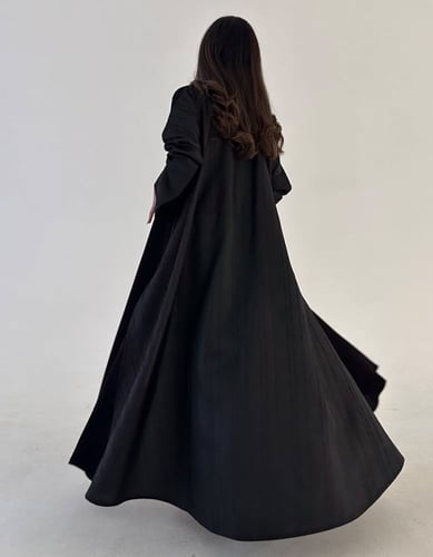 ملكي كلوش وتفته زري لمعة ومخطط من الخلف