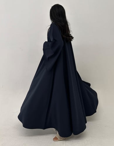 توفيس كريب كحلي وأسود قصة كلوش أكمام كلوش