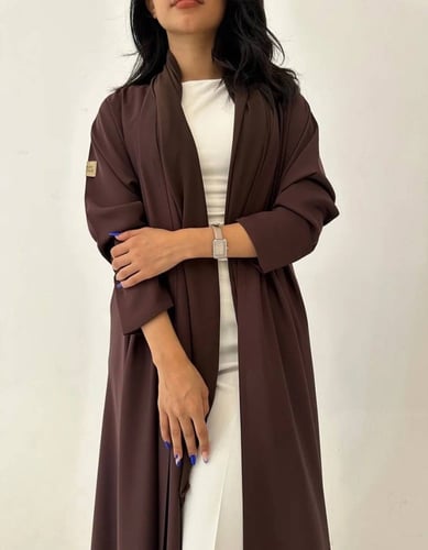 عباية كريب خفيف كلوش كسره من الخلف