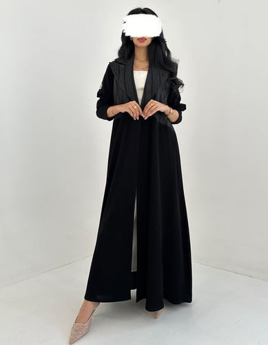 عبايه جاكار مع كريب قصة رسمية كلوش