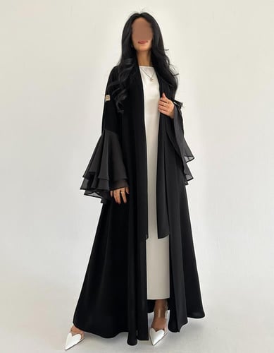 عباية كريب ملكي اسود مع شيفون