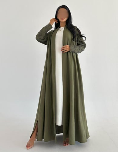 لنن طبيعي نص كلوش مع اكمام لنن مطرز