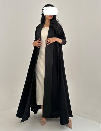 عباية كريب مع تفته قصة رسمية كلوش