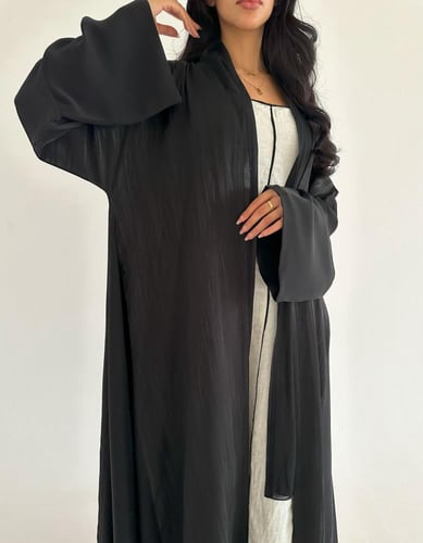 حرير مخطط مع كريب ناعم كلوش كسرة فالخلف