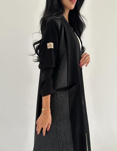 كريب اسود عملي مع تفته كلوش بجيب