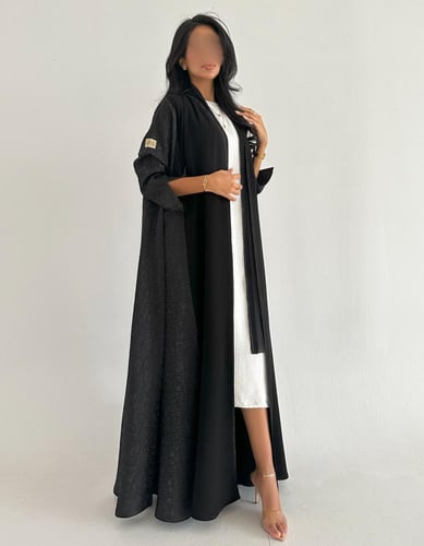 كريب اسود كلوش مع جاكار تفته كوري