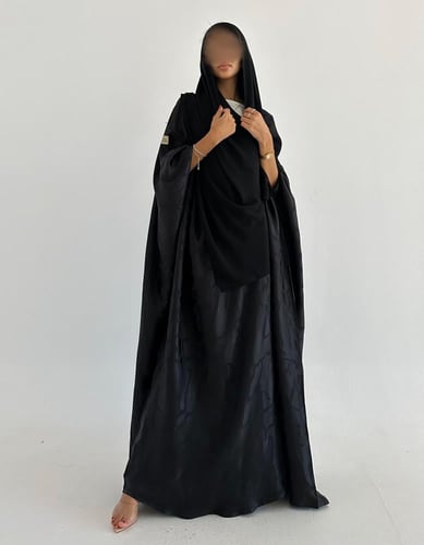 بشت حرير جاكار