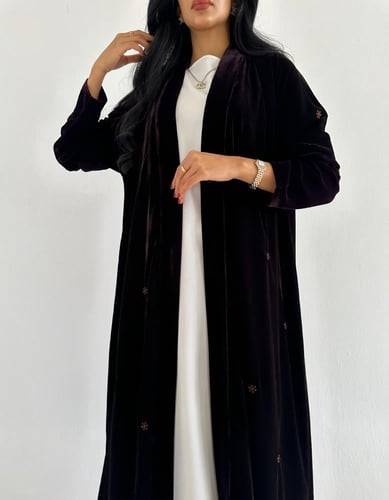 مخمل مدموج بني وتوتي غامق مطرزة من الامام القصة كل...