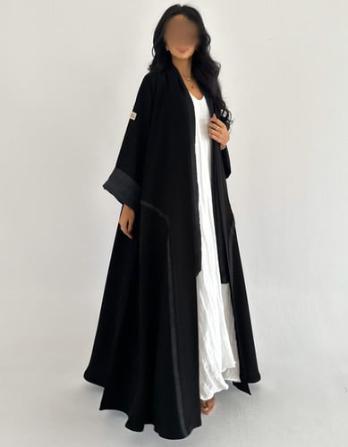 كريب سيراميك مع لنن رمادي كلوش