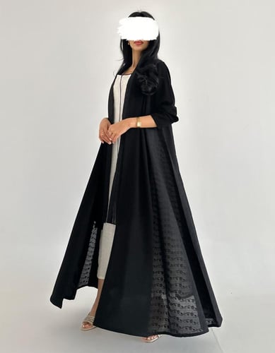 عباية كريب كلوش مع جوانب ركامه