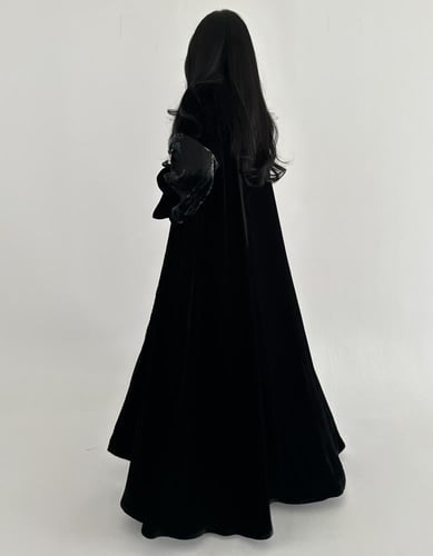 مخمل كوري مع مخمل مشجر في الاكمام كلوش