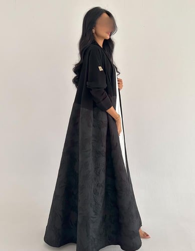 كريب ملكي اسود مع تفته جاكار كلوش