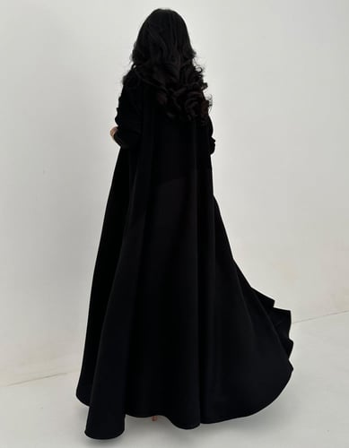 كريب سادة وفي الاسفل كريب مخطط كلوش