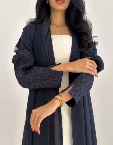 كريب ناعم كحلي مع جاكار من الخلف كلوش