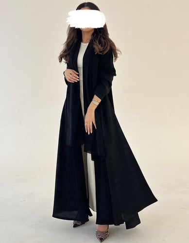 عباية ملكي كلوش مع لمعه خفيفه