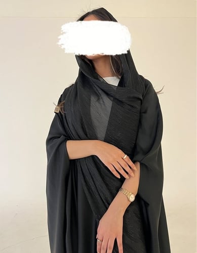عباية قطرية بدون اكمام