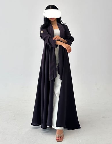 عباية كلوش كريب بفتحة