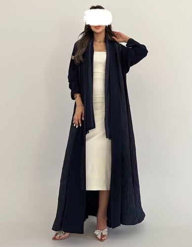 كريب كحلي خفيف مع تفته جاكار بلمعه خفيفة كلوش