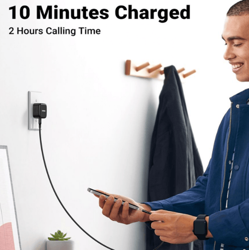 / شاحن جداري يوجرين بمنفذ PD شحن سريع بقوة 20 واط...