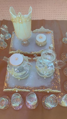 صينية مع براد شاي وقهوة مع الصخانات ستايل ملكي