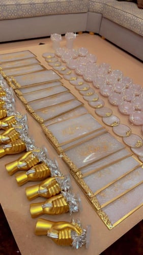 طقم ريزن ضيافة فخم ستايل الكف او اليد