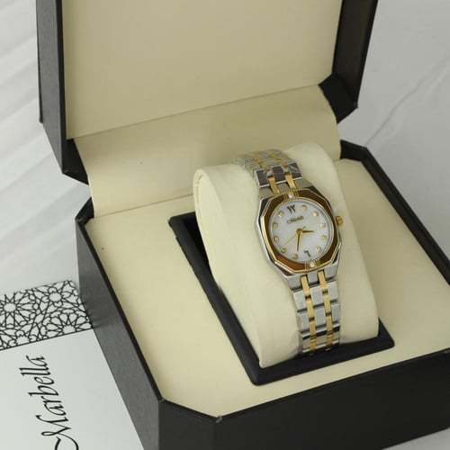 ساعه بروشا نسائيه