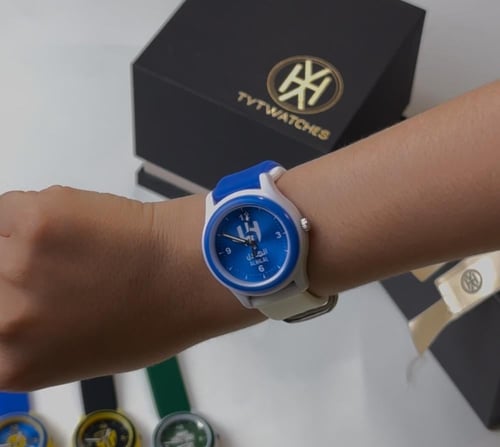 ساعات الانديه اطفال