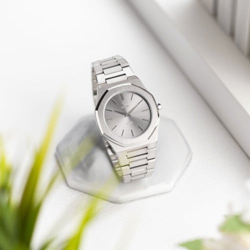 ساعه ماركه رجالي تي واي تي فضي