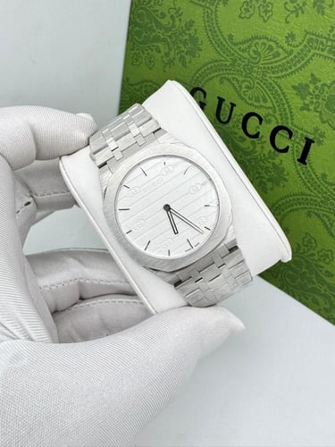 ساعه قوتشي رجاليه