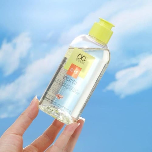 تونر الكولاجين بفيتامين C + E من اوجي