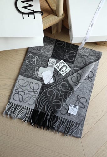Loewe scarf
