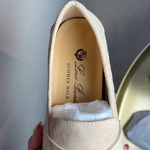 شوز لوروبيانا